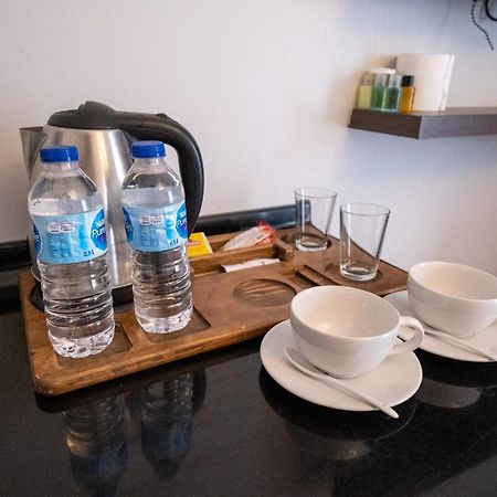 Sahkulu Suites & Apartments อิสตันบูล ภายนอก รูปภาพ